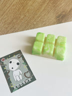 KODAMA Duftwachs-Schmelztabletten • Maiglöckchen & Flechte • Gratis Fotokarte 🌳